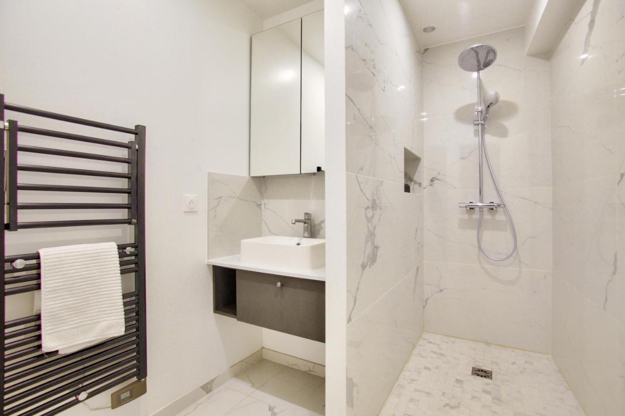 1 Bedroom Louvre Saint Honore Free Netflix Paris Exterior foto